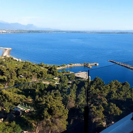 Driton's Apartamento *