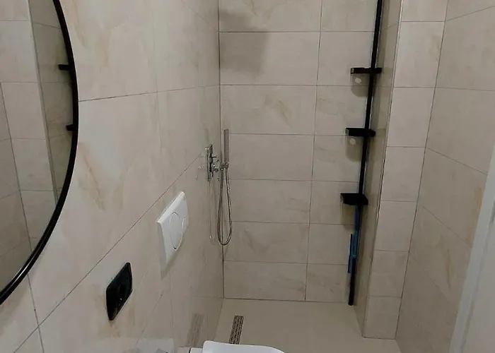 Driton's Apartamento Shëngjin